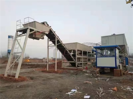 新款移動式水穩拌和站